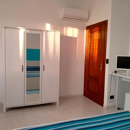 Mare E Sabbia Bed & Breakfast